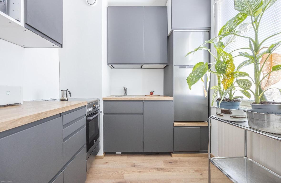 Modern Studio, Private Free Parking ,Near Metro Helsingfors Exteriör bild