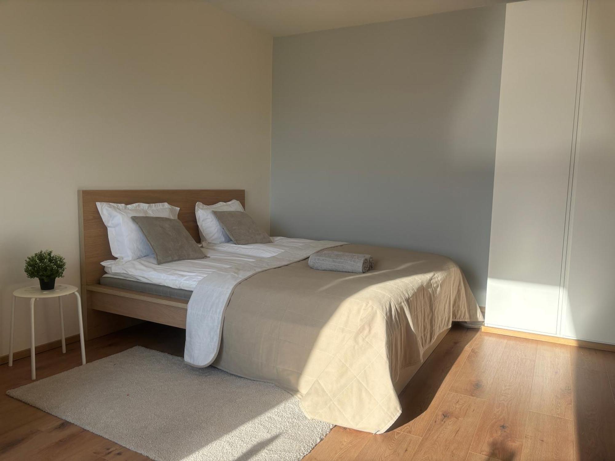 Modern Studio, Private Free Parking ,Near Metro Helsingfors Exteriör bild