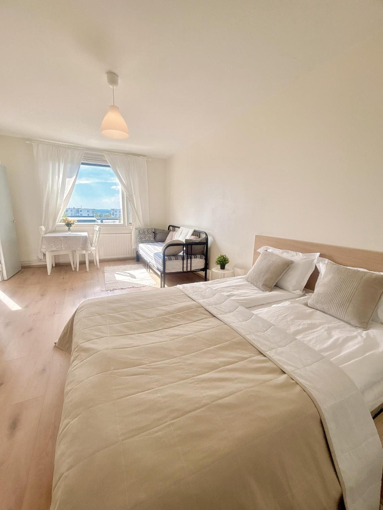 Modern Studio, Private Free Parking ,Near Metro Helsingfors Exteriör bild